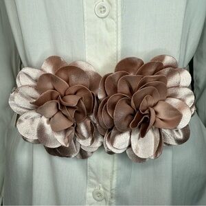 Nude statement satin double flower wide elastic waistband belt